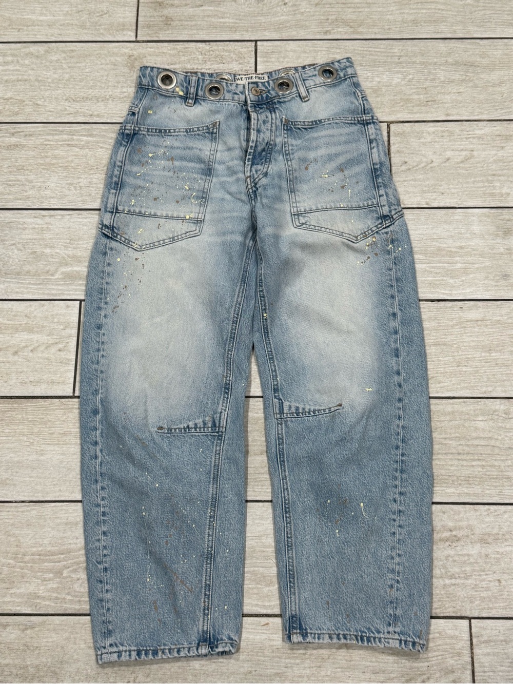We The Free Moxie Low Slung Pull Jeans Sz 24